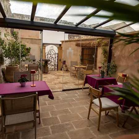 Hotel Casa Del Poeta